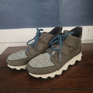 Sorel Women's Olive Green and Grey Sneakers